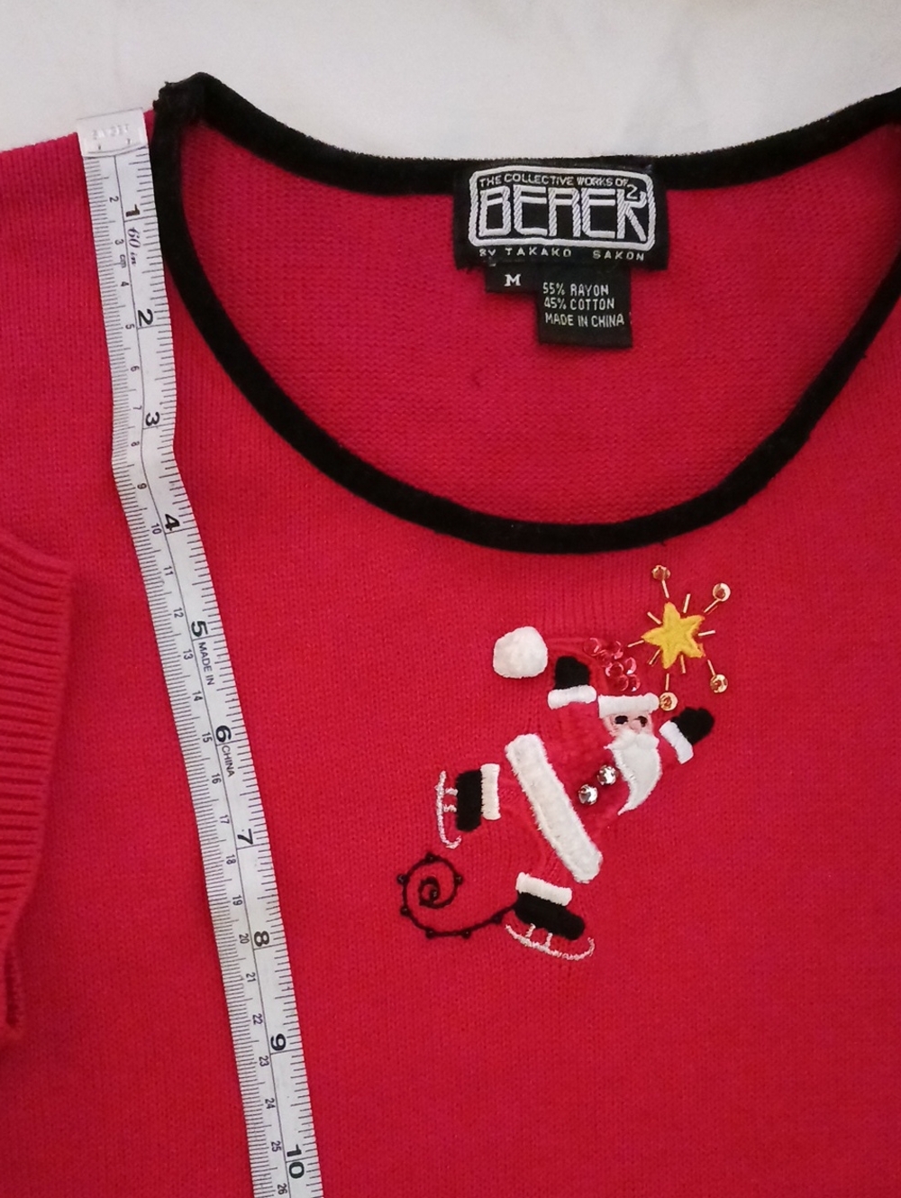 nwot-Berek2•size M: Red Christmas Santa Short Sleeve Top